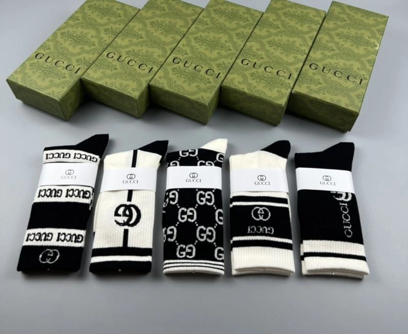 Efficient Gucci Socks 274635