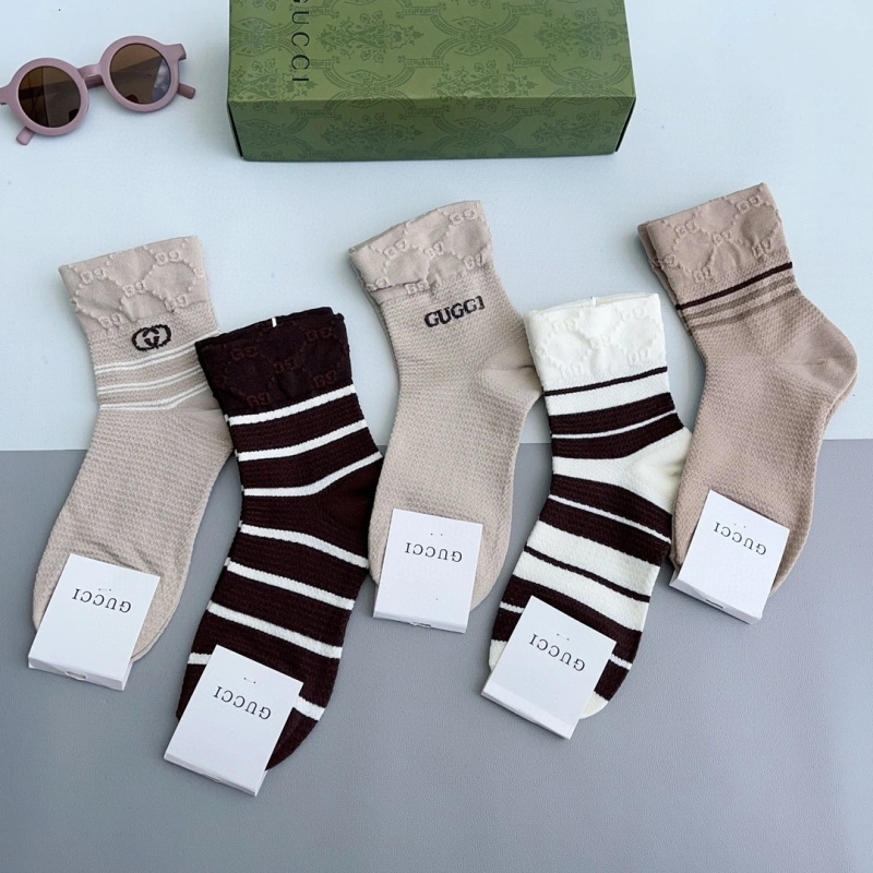 Efficient Gucci Socks 274205