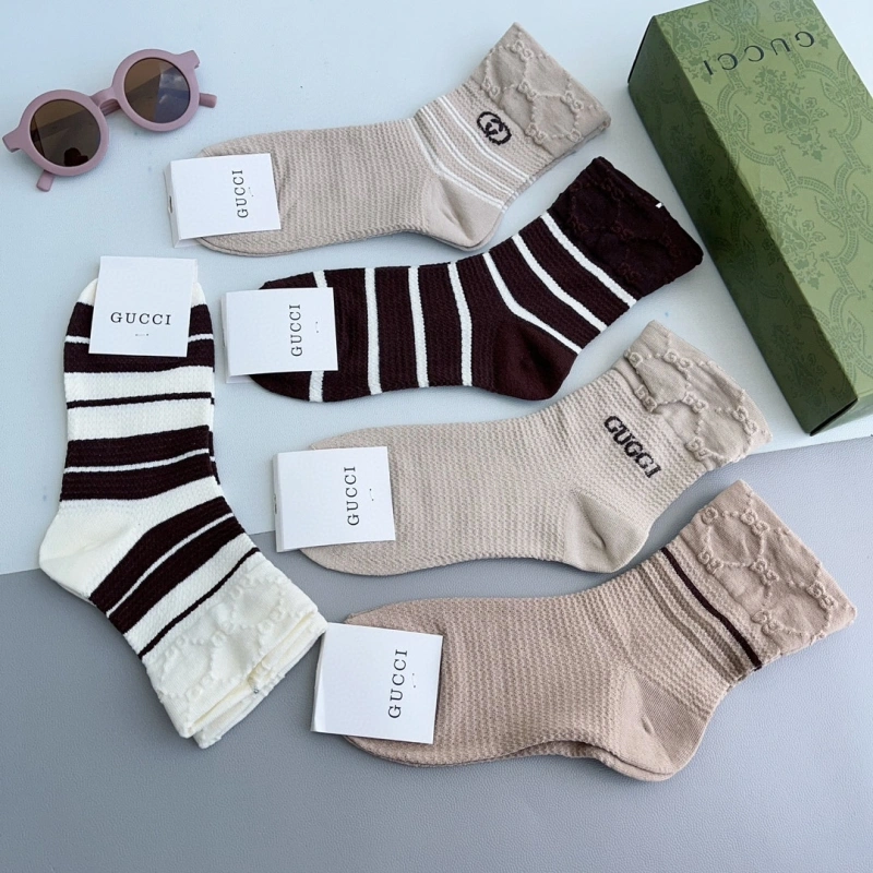 Efficient Gucci Socks 274205