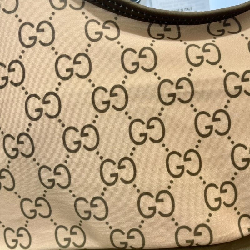 Gucci Sportswear Modern 274671