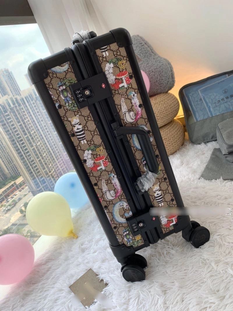 WeatherProof Gucci Suitcase 65654