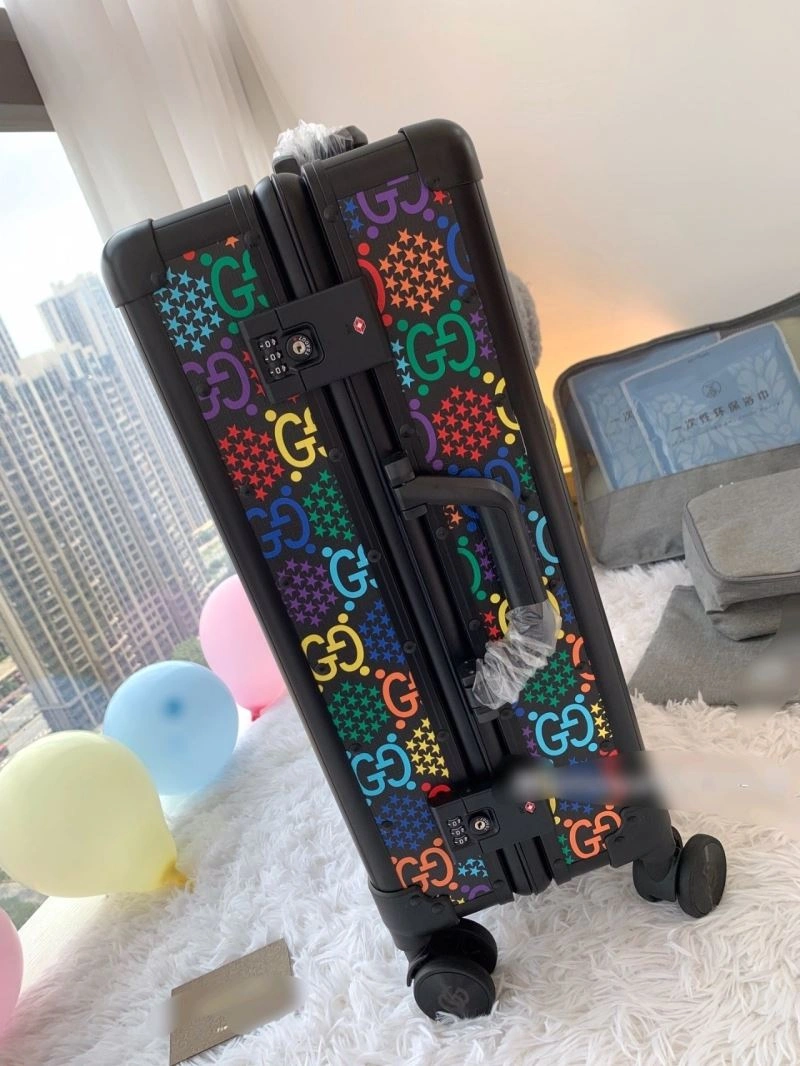 Cozy Gucci Suitcase 65696