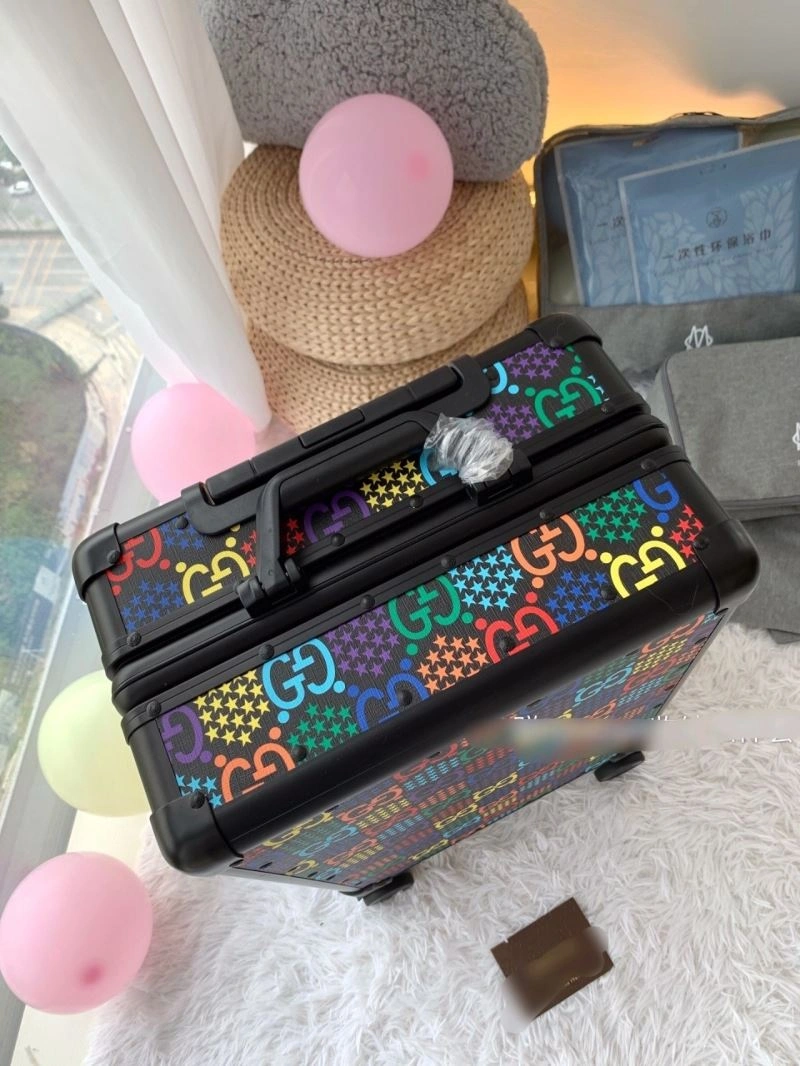 Cozy Gucci Suitcase 65696