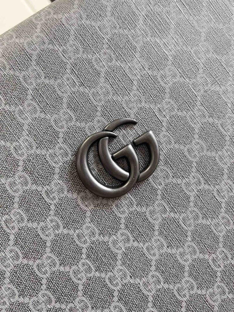 Packable Gucci Suitcase 65642