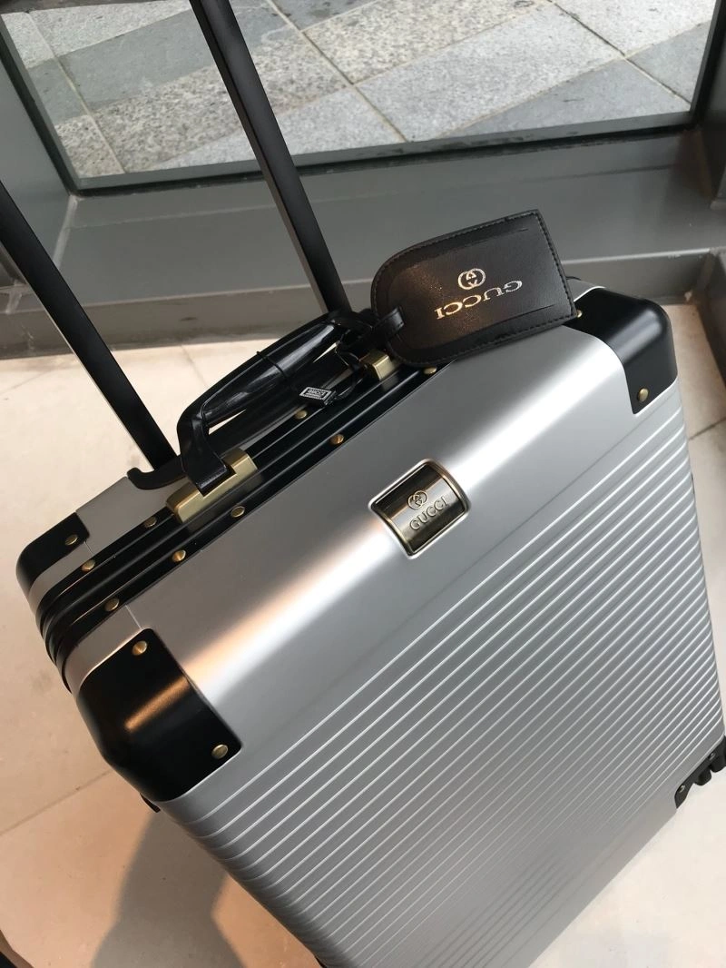 Stylish Gucci Suitcase 69315