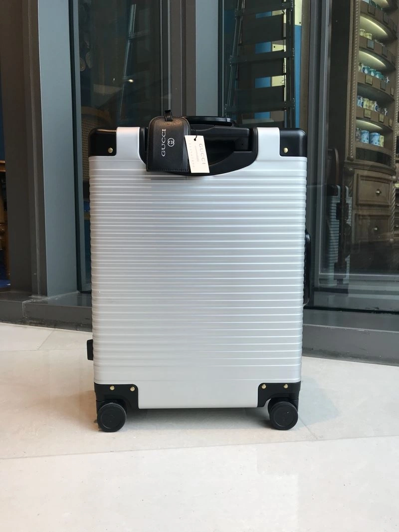 Stylish Gucci Suitcase 69315