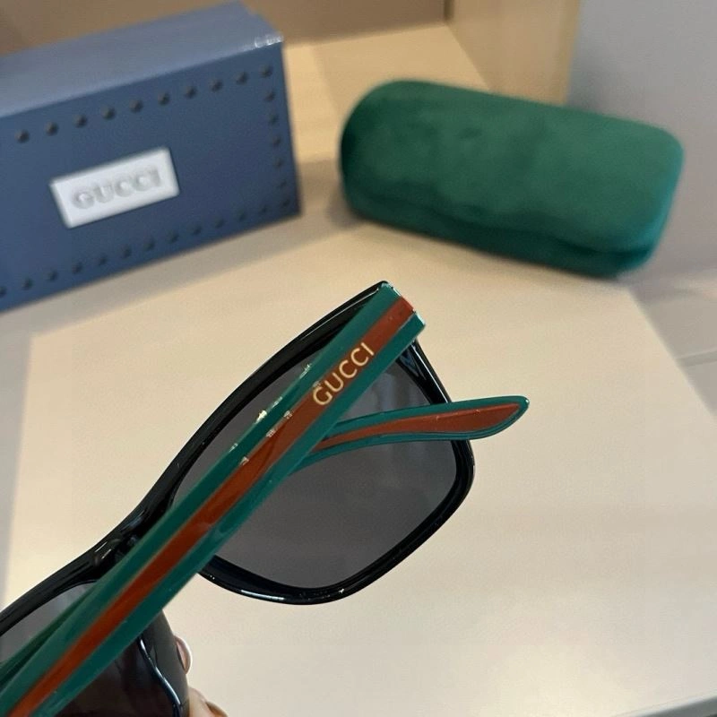 MoistureWicking Gucci Sunglasses 279715