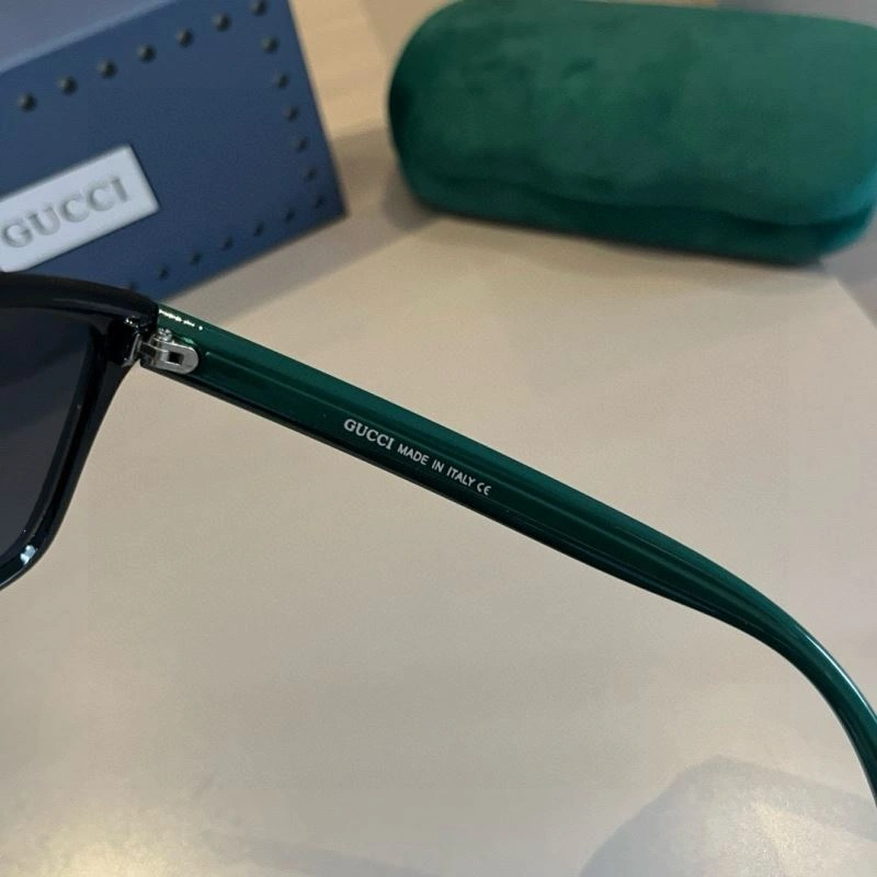 MoistureWicking Gucci Sunglasses 279715