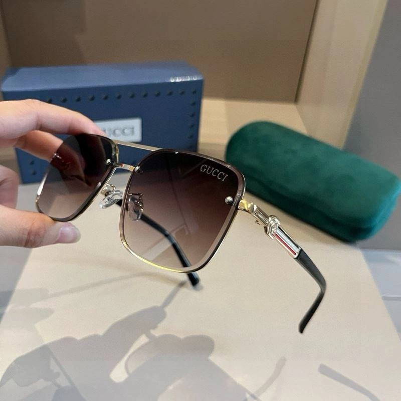 Gucci Sunglasses ComfortFit 279711