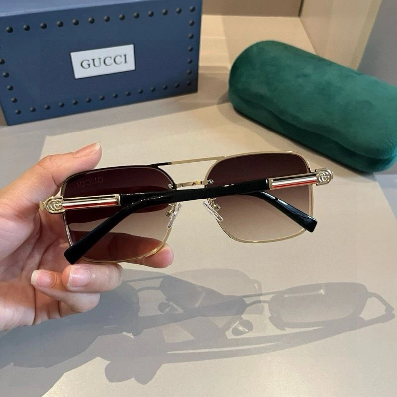 Gucci Sunglasses ComfortFit 279711