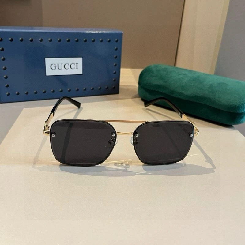 Practical Gucci Sunglasses 279724
