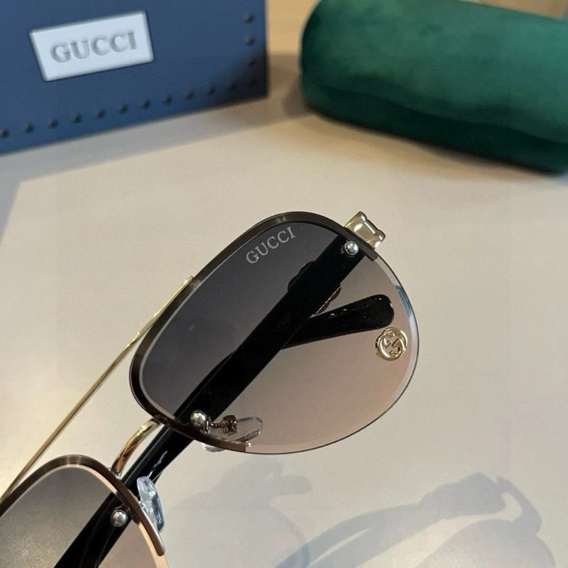 MoistureWicking Gucci Sunglasses 279727