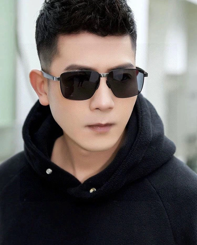 Gucci Sunglasses StreetReady 279736