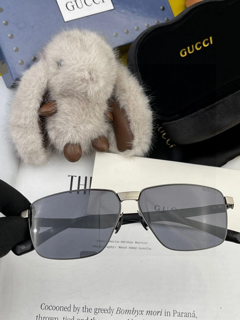 Gucci Sunglasses StreetReady 279736