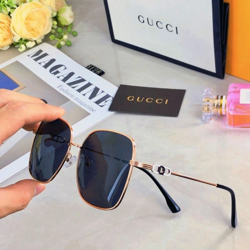 Bold Gucci Sunglasses 279717