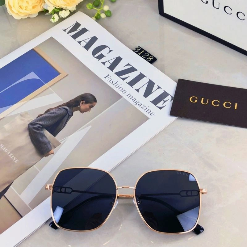 Bold Gucci Sunglasses 279717