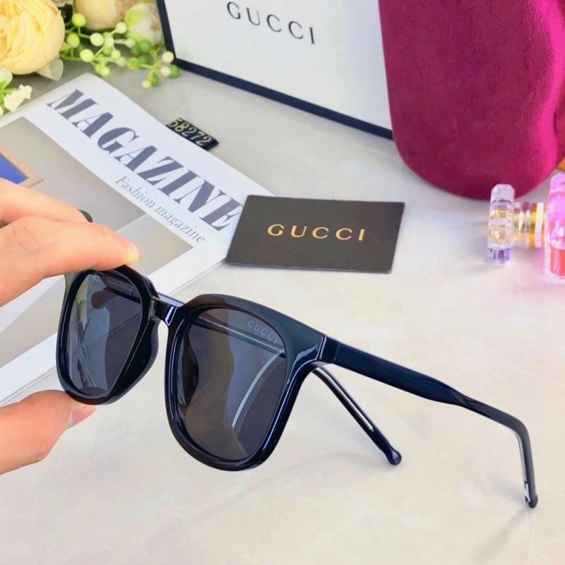 MultiPurpose Gucci Sunglasses 279723