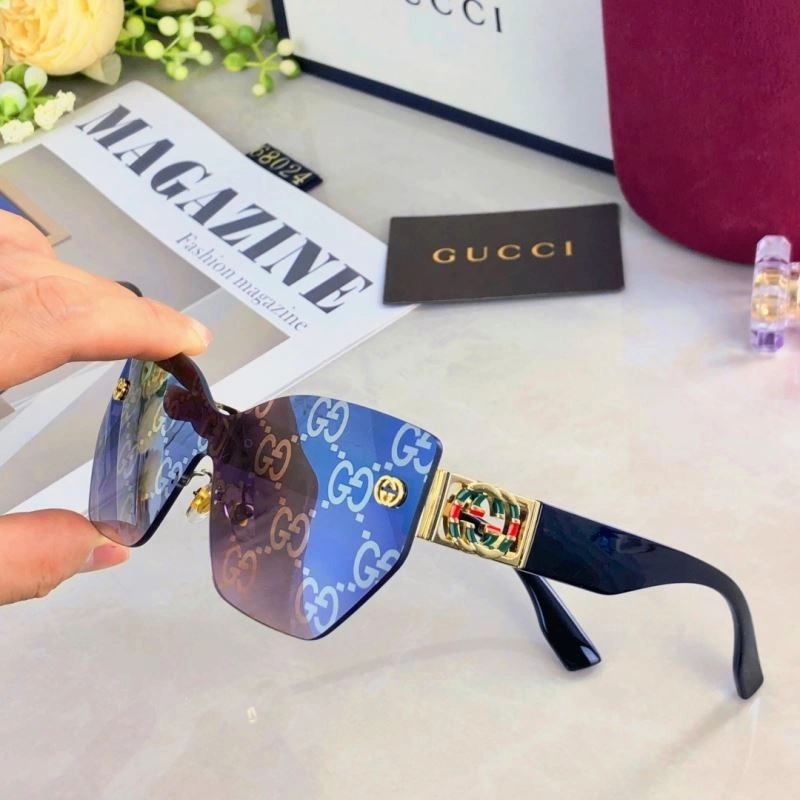 Lightweight Gucci Sunglasses 279722