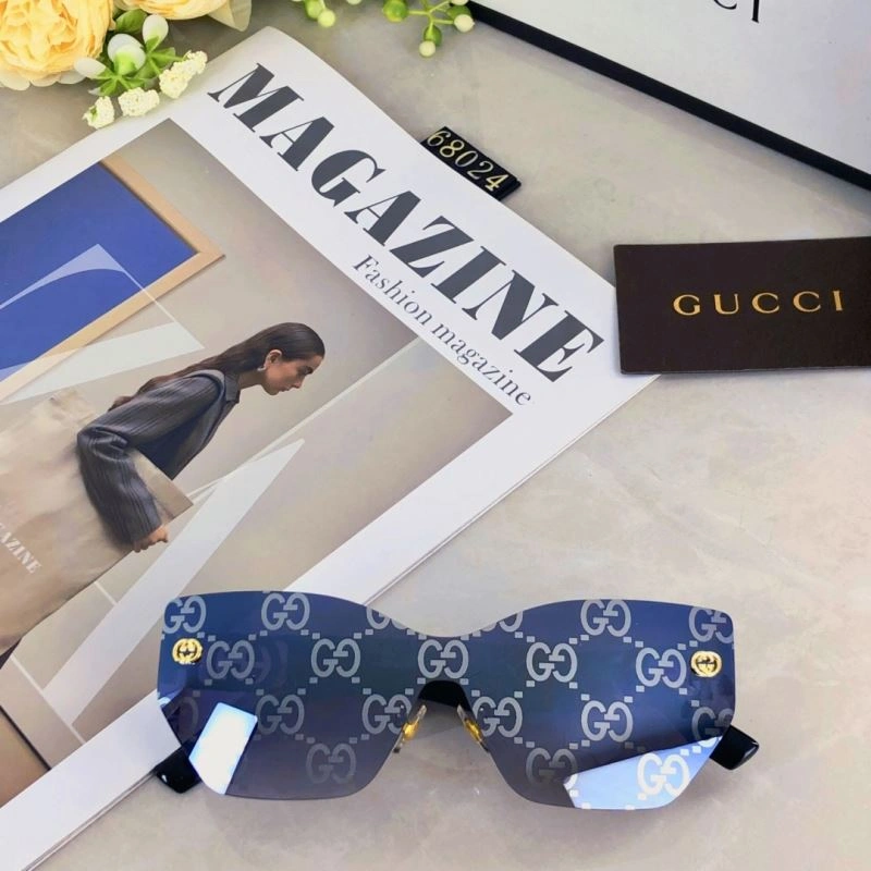 Lightweight Gucci Sunglasses 279722