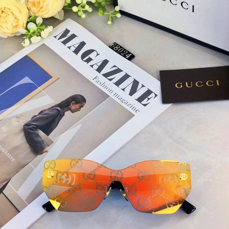 Lightweight Gucci Sunglasses 279722