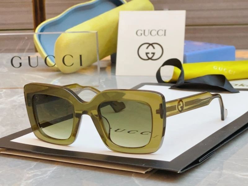 Gucci Sunglasses Modern 279739