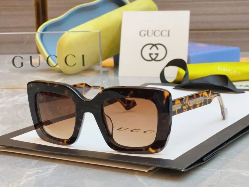 Gucci Sunglasses Modern 279739