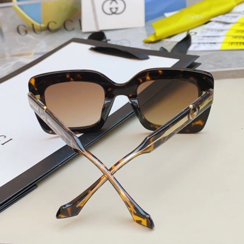 Gucci Sunglasses Modern 279739