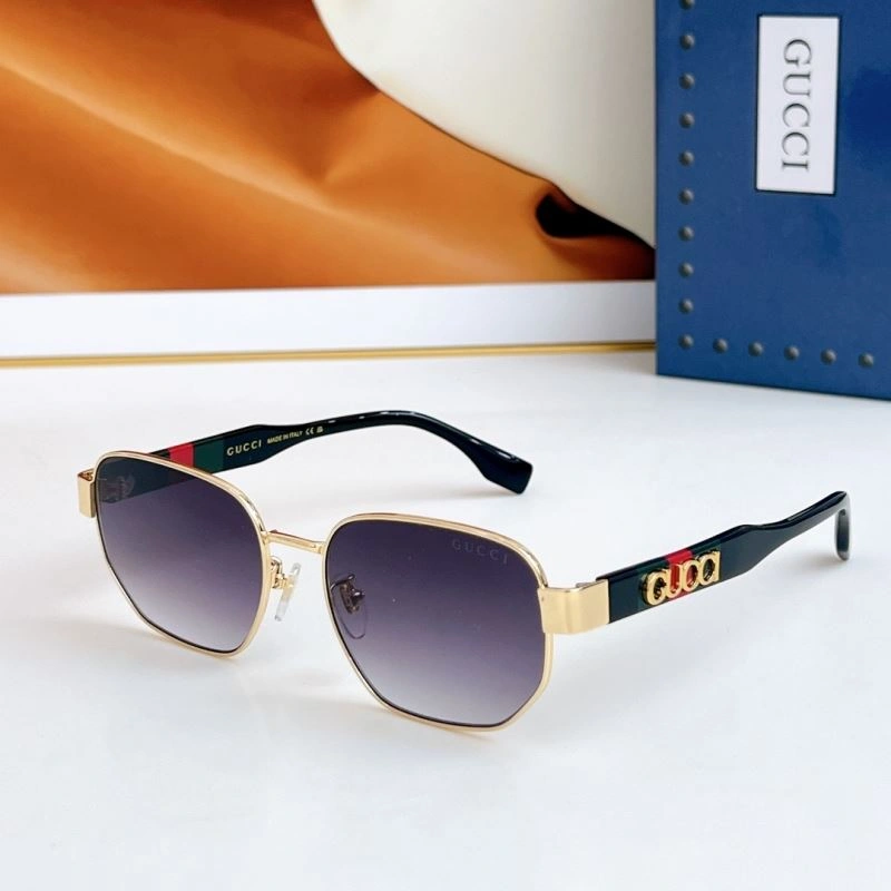 Gucci Sunglasses GoAnywhere 279740