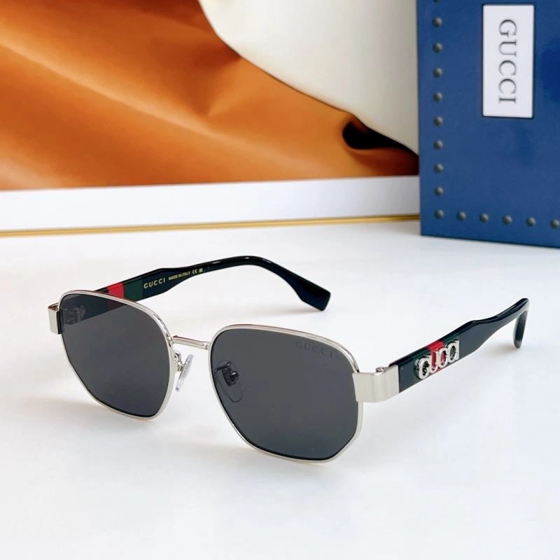 Gucci Sunglasses GoAnywhere 279740