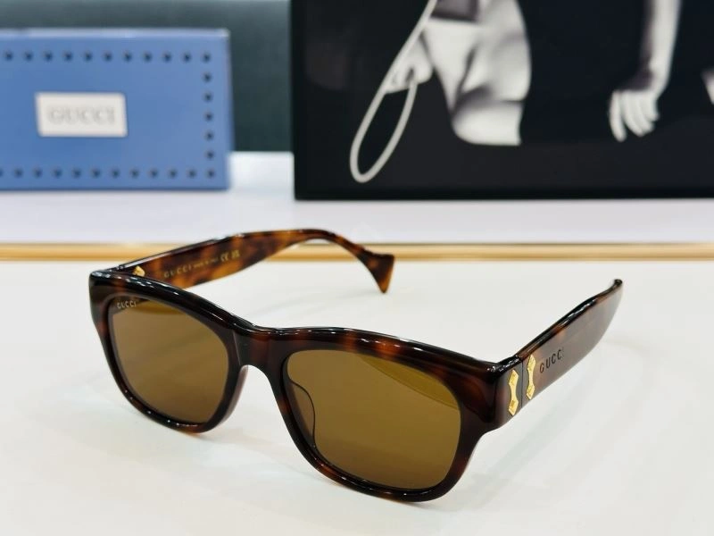 Gucci Sunglasses Seasonal 279703