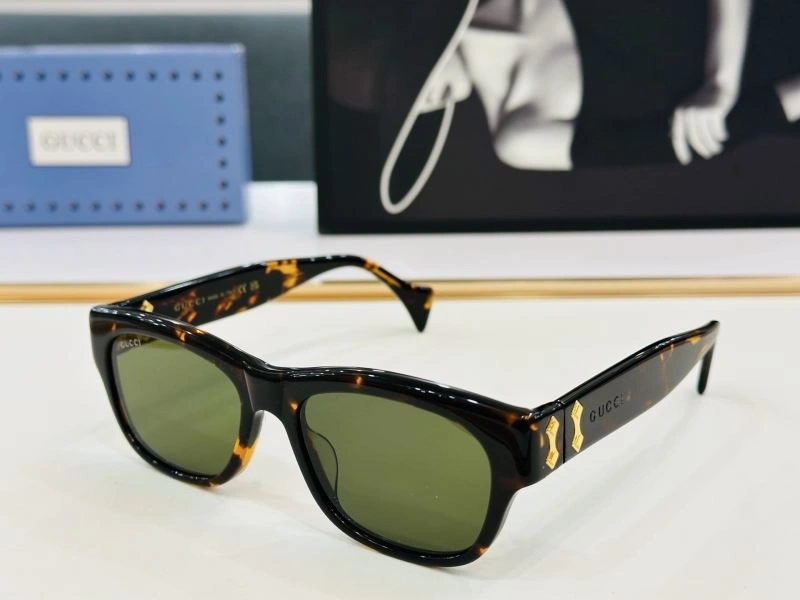 Gucci Sunglasses Seasonal 279703