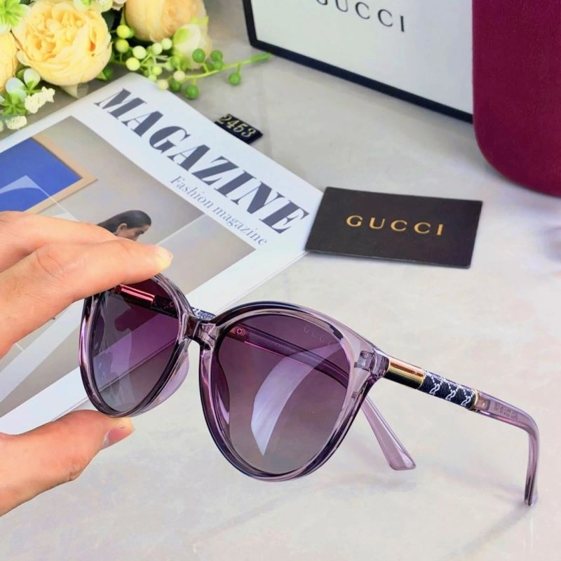 Gucci Sunglasses Lightweight 279694