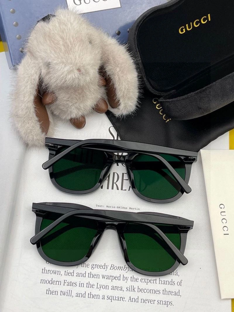 Gucci Sunglasses Durable 279685