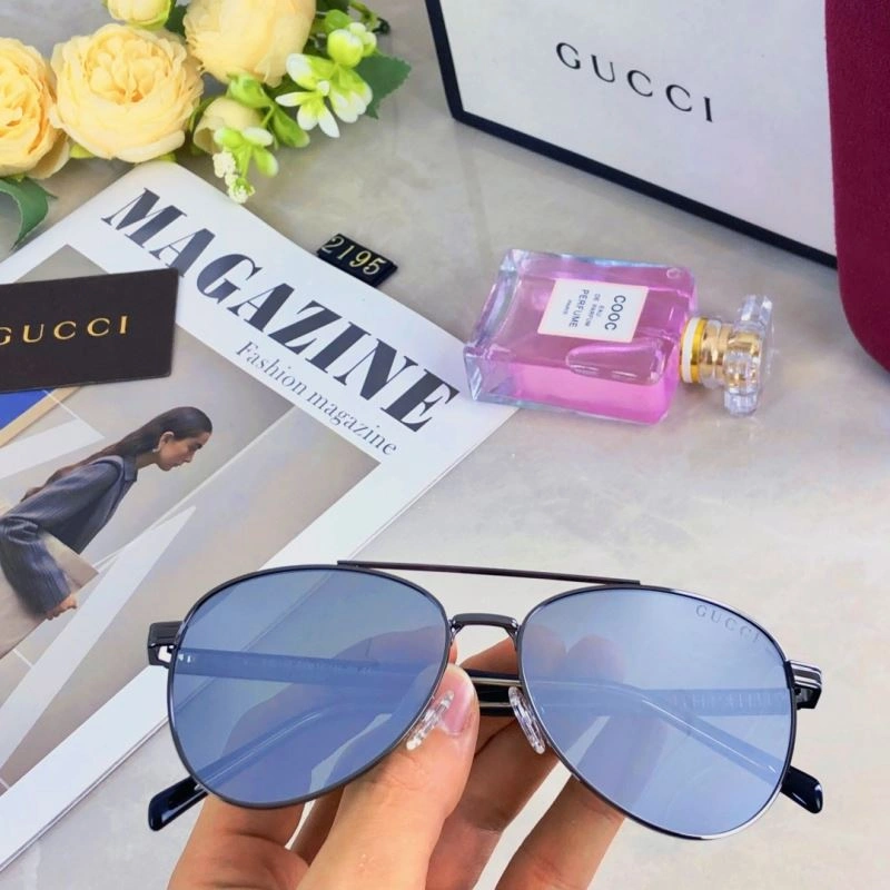 Gucci Sunglasses Breathable 279687