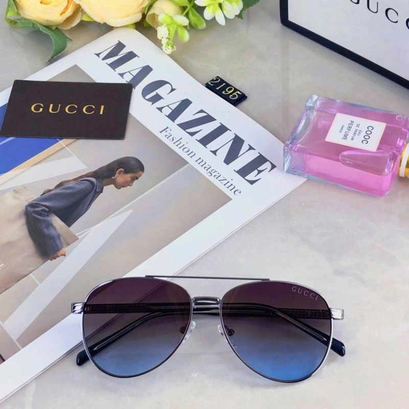Gucci Sunglasses Breathable 279687
