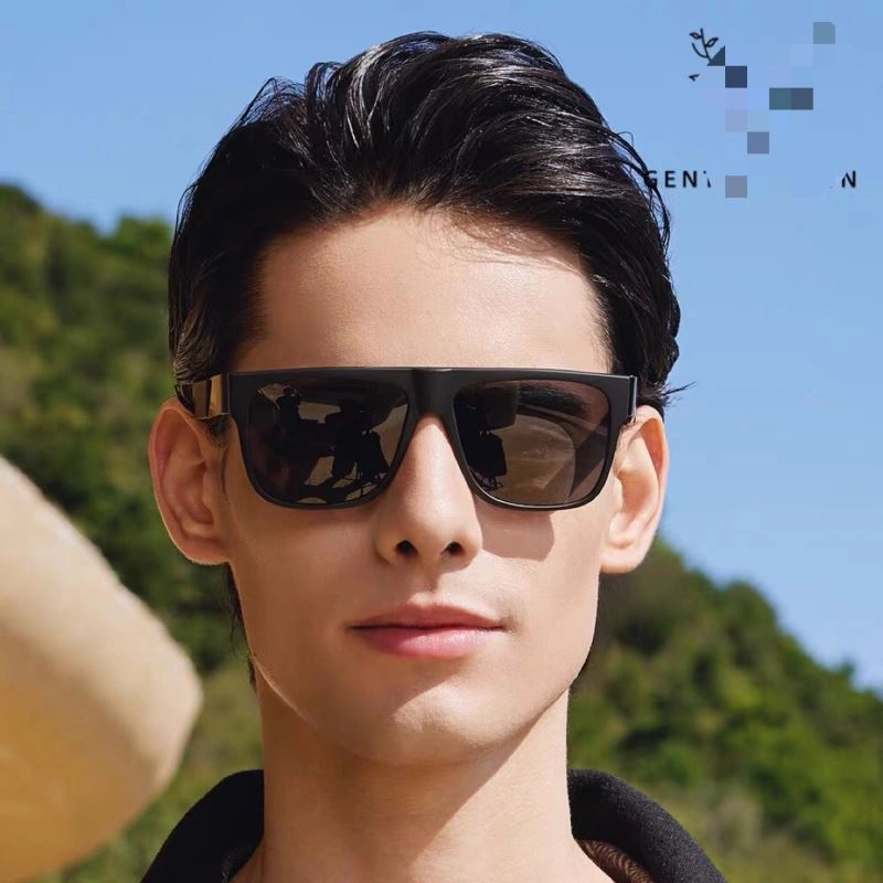 WellDesigned Gucci Sunglasses 279681