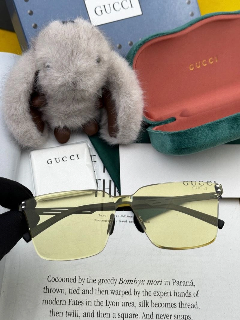 Reliable Gucci Sunglasses 279695