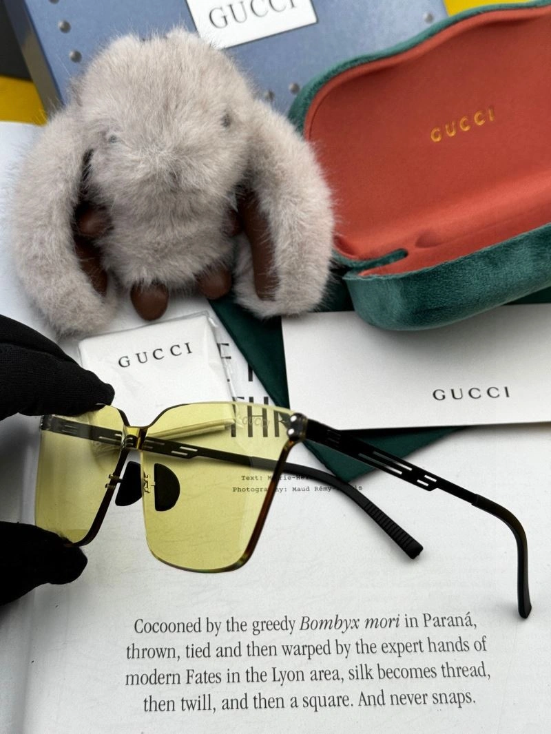 Reliable Gucci Sunglasses 279695