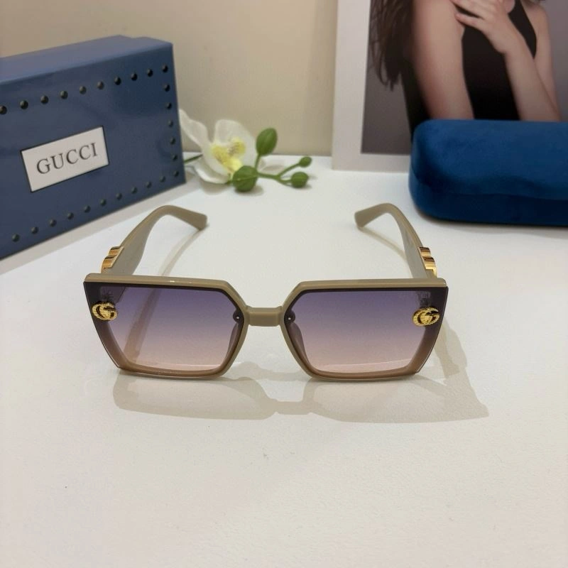 SunProtective Gucci Sunglasses 279680