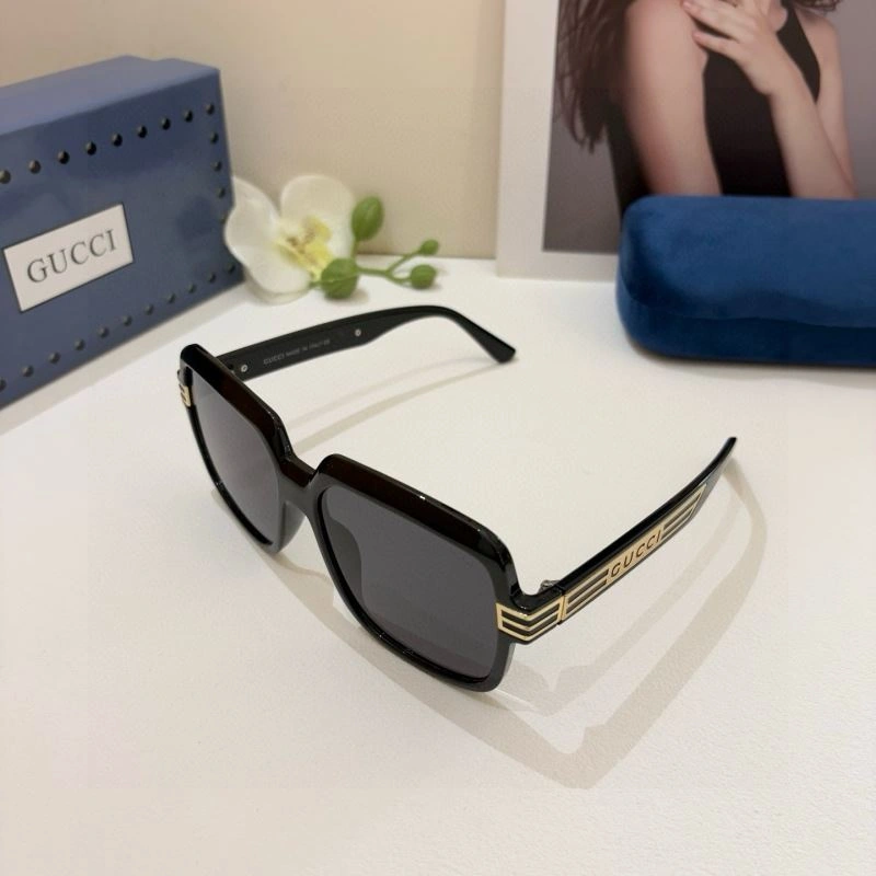 Durable Gucci Sunglasses 279690