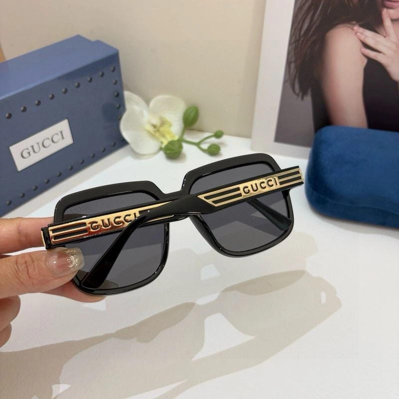 Durable Gucci Sunglasses 279690