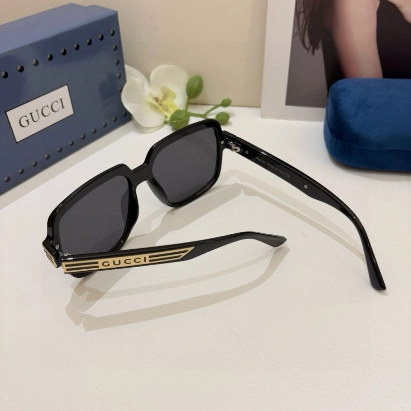 Durable Gucci Sunglasses 279690