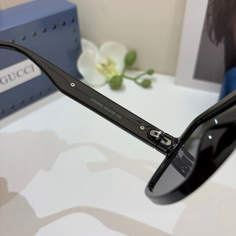 Durable Gucci Sunglasses 279690
