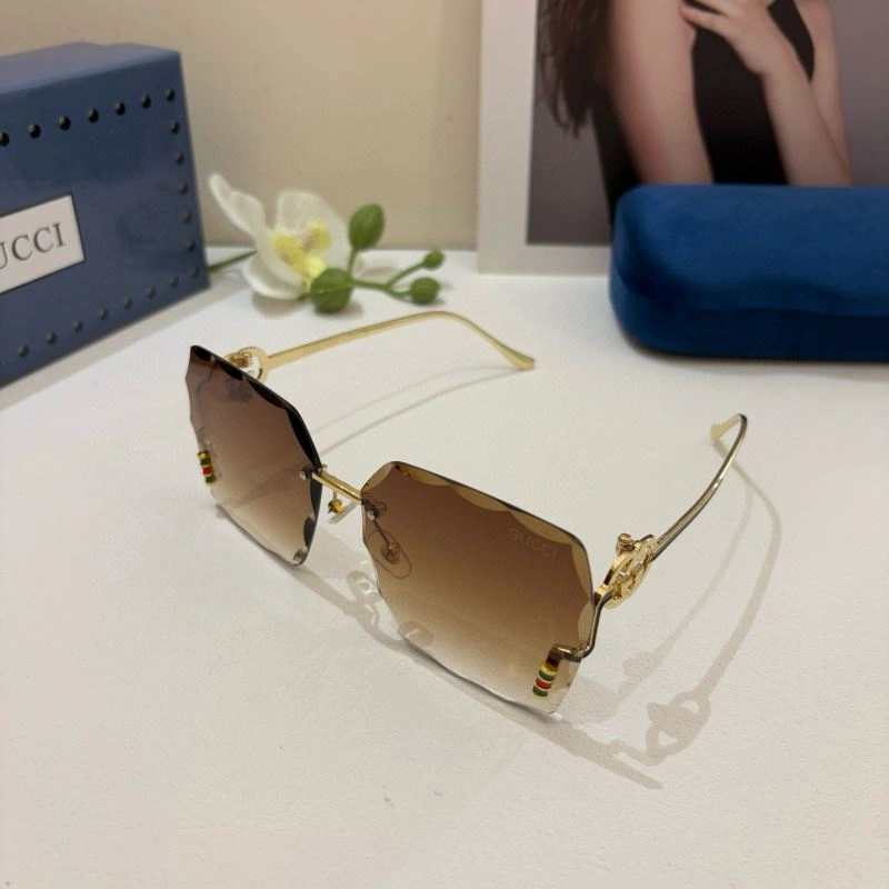 Unique Gucci Sunglasses 279671