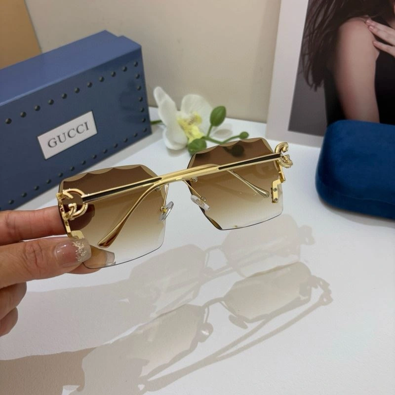 Unique Gucci Sunglasses 279671