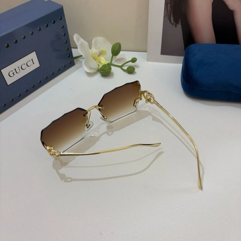 Unique Gucci Sunglasses 279671