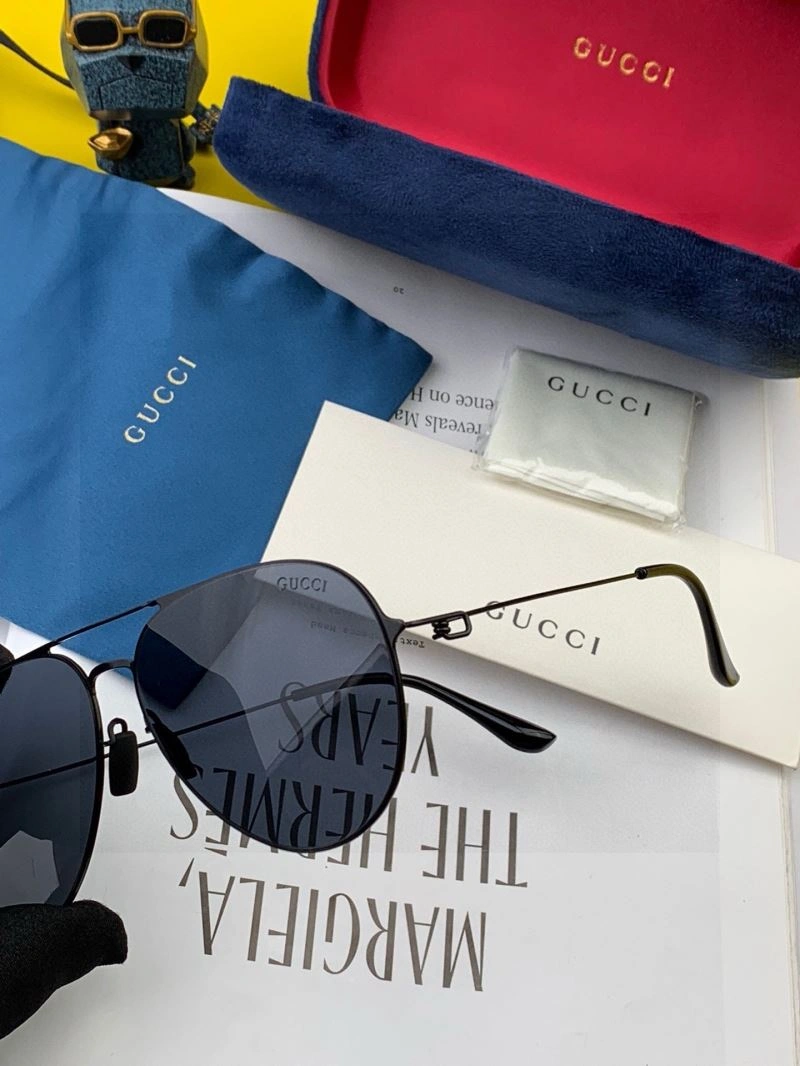 FlexibleFit Gucci Sunglasses 279675
