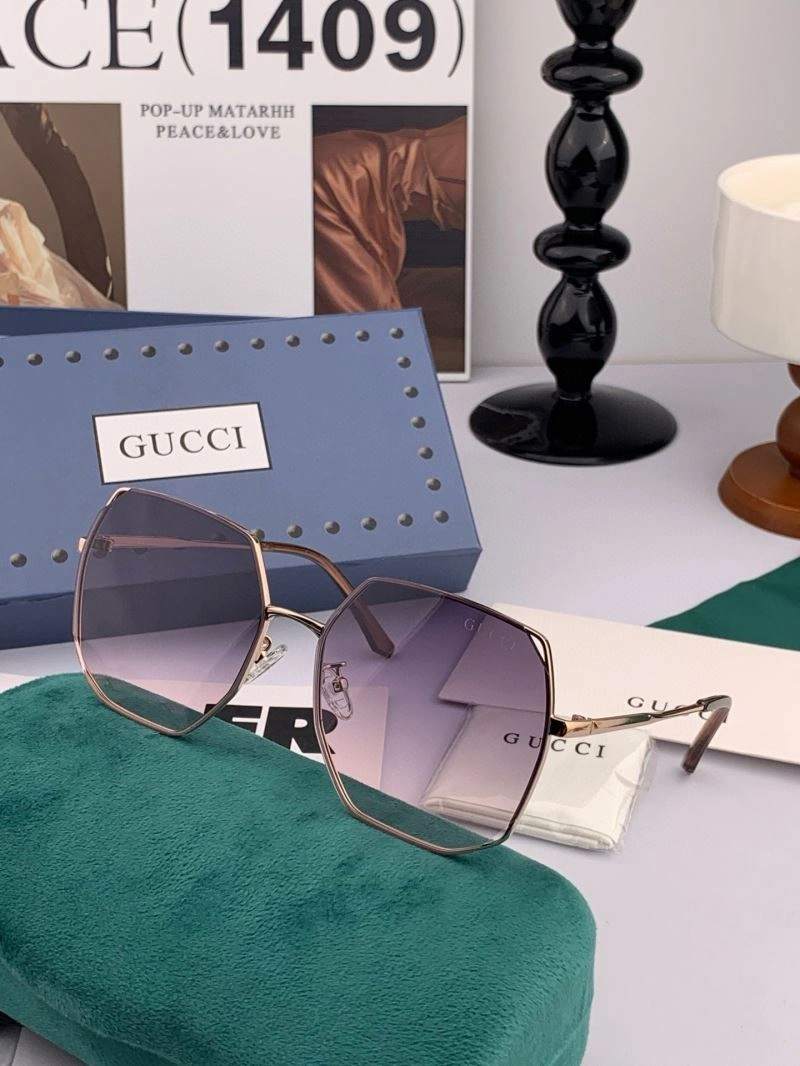 Tailored Gucci Sunglasses 279666