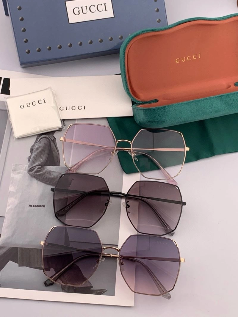 Tailored Gucci Sunglasses 279666