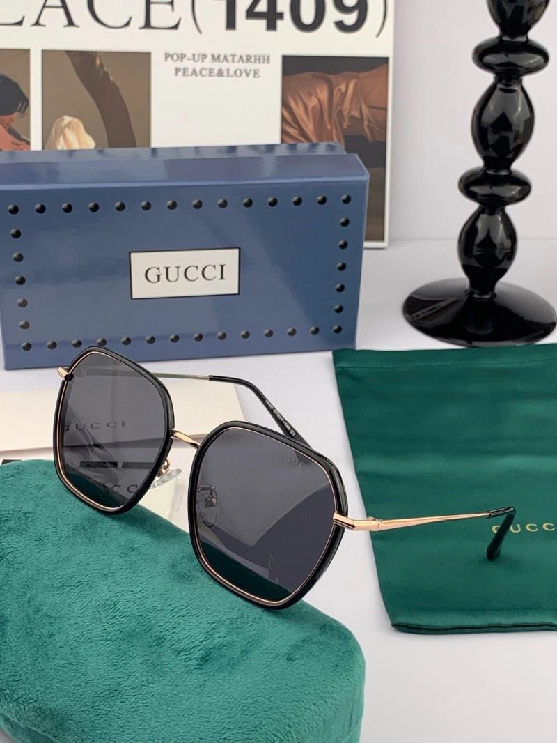 Youthful Gucci Sunglasses 279664